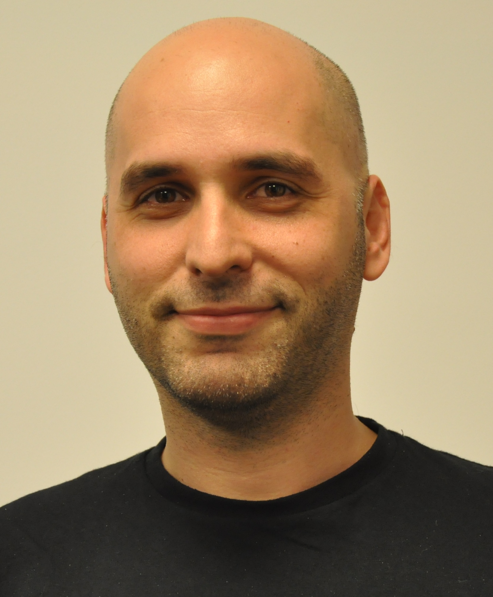 Fasih Sayın